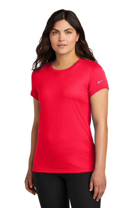 Nike Women's Swoosh Sleeve rLegend Tee. NKDX8734