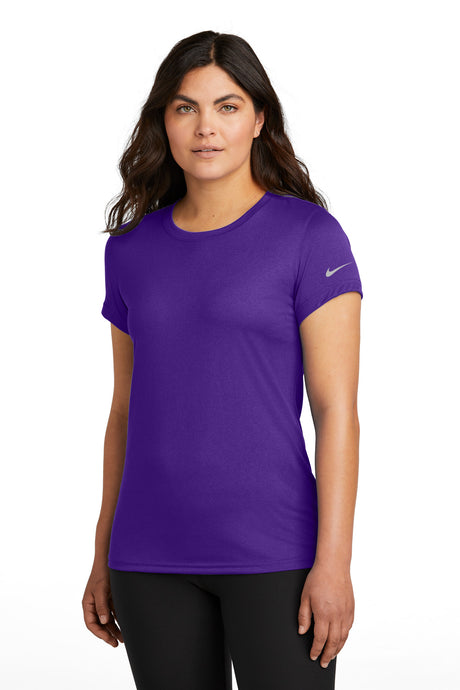 Nike Women's Swoosh Sleeve rLegend Tee. NKDX8734