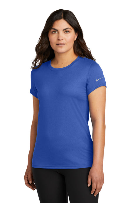 Nike Women's Swoosh Sleeve rLegend Tee. NKDX8734