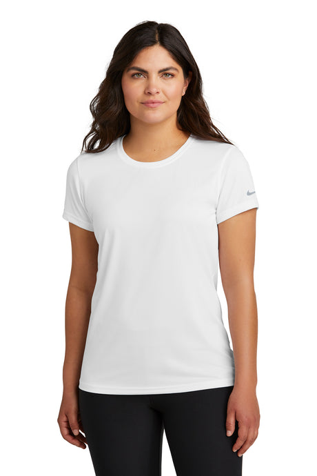 Nike Women's Swoosh Sleeve rLegend Tee. NKDX8734