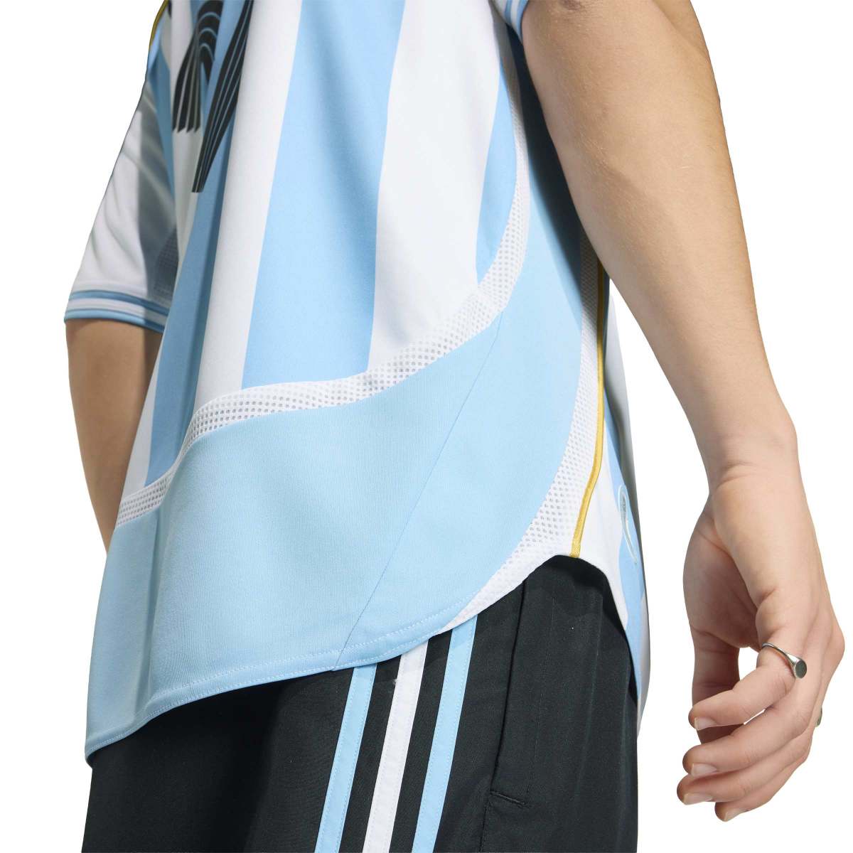 adidas Men's Argentina Home 2006 Messi Jersey-7