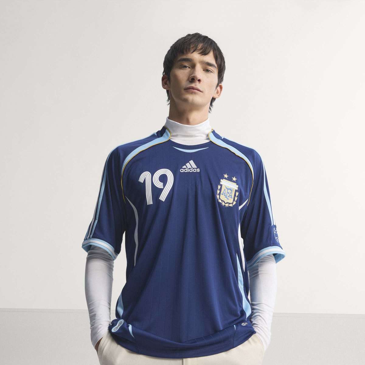 adidas Men's Argentina Away Jersey 2006 Messi-7