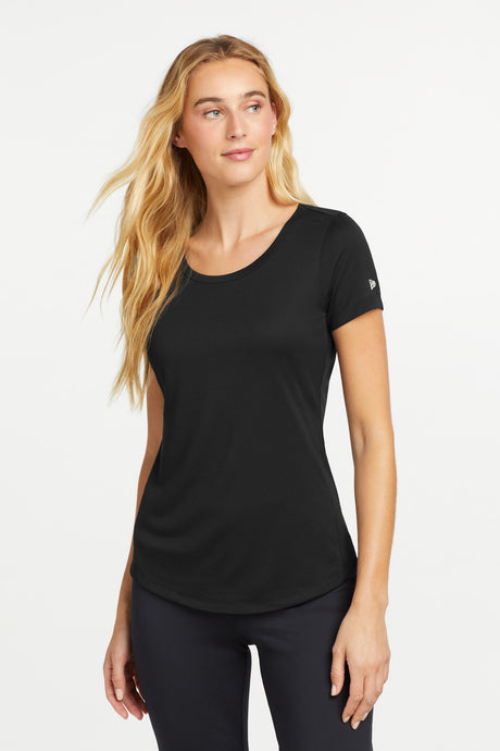 New Era Women's    Series Performance Scoop Tee