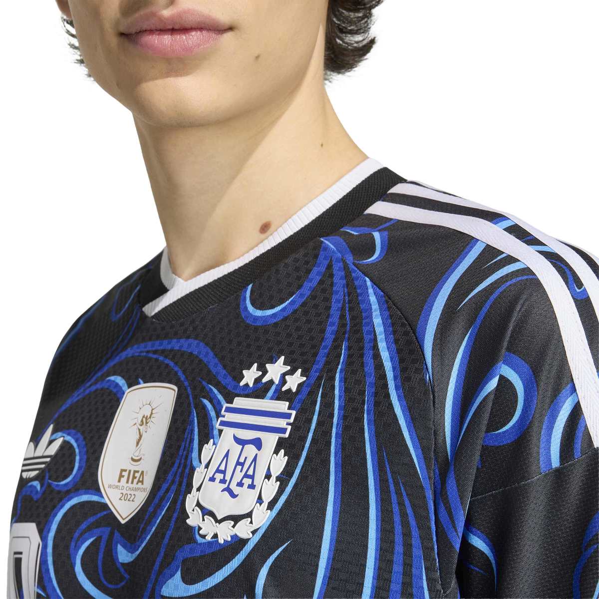 adidas Men's Argentina 26 Away Authentic Messi Jersey-7