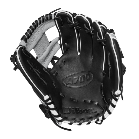 Wilson A700 11.5" Infield Baseball Glove-1