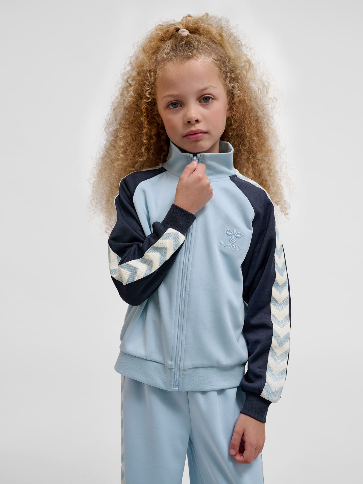 hummel Youth Daily Zip Jacket-6