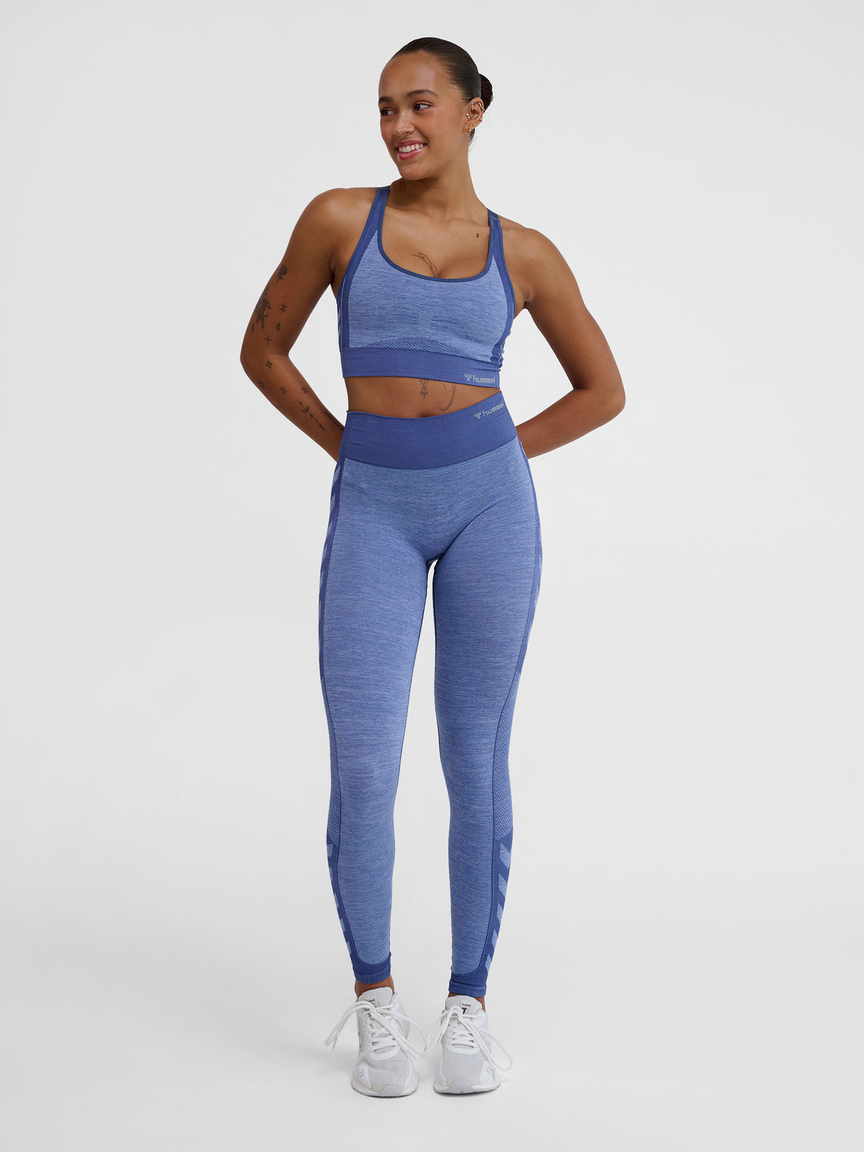 hummel Women's Mindful Training Shine Seamless Mid Waist Tights-6