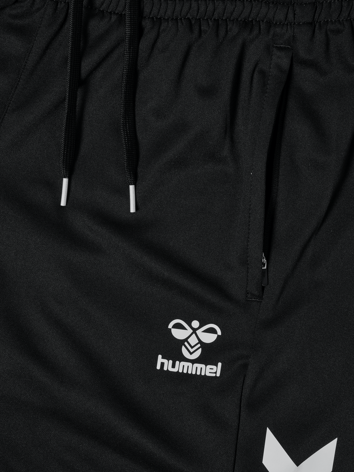 hummel Unisex Core 2.0 3/4 Training Pants-3