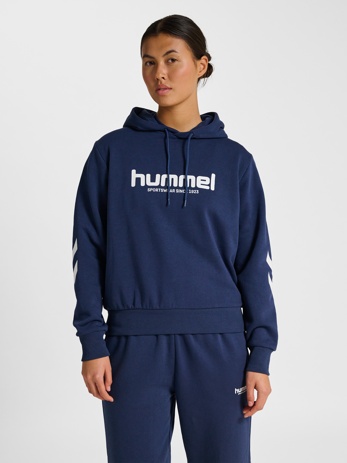 hummel Women's Legacy 2.0 Hoodie-6
