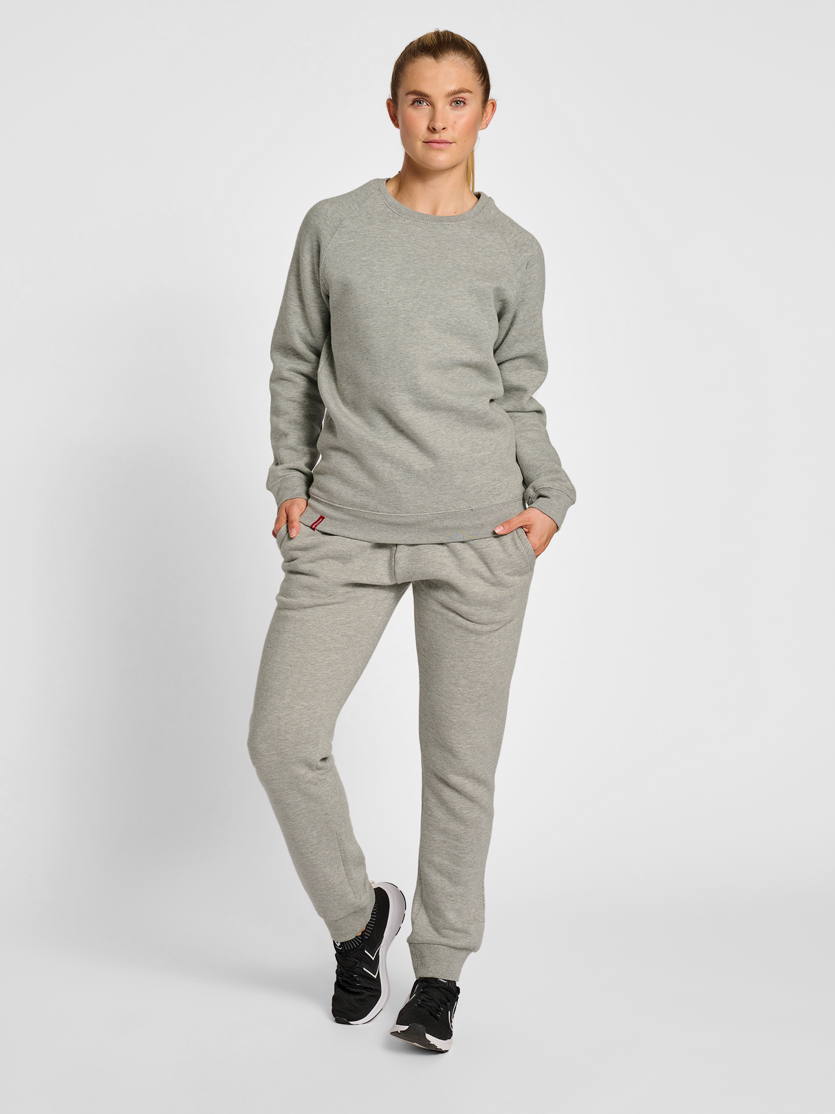 hummel Women's Red Basic Sweatpants-4
