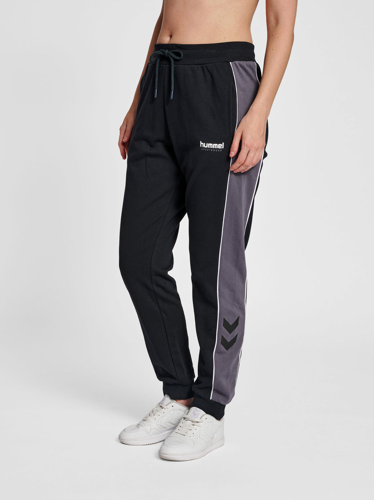 hummel Unisex Legacy Julian Regular Pants-6