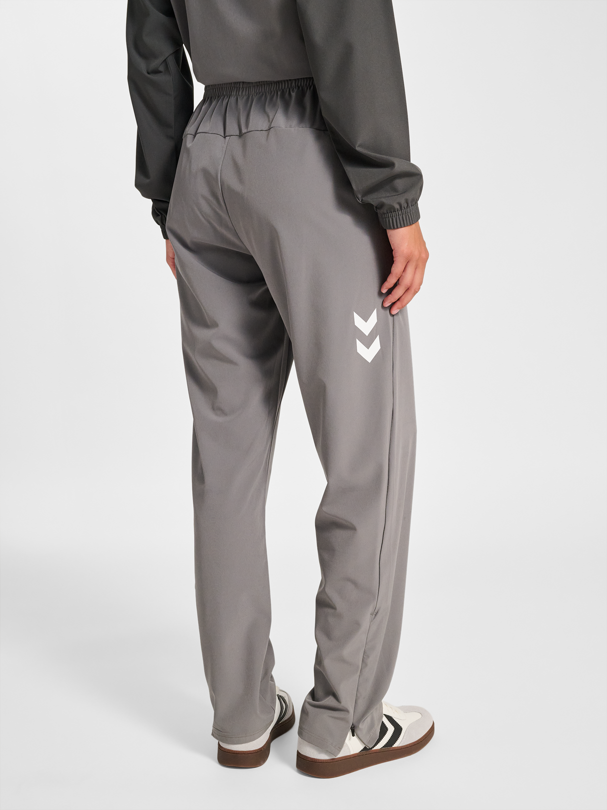 hummel Men's Lead 2.0 Woven Pants-4