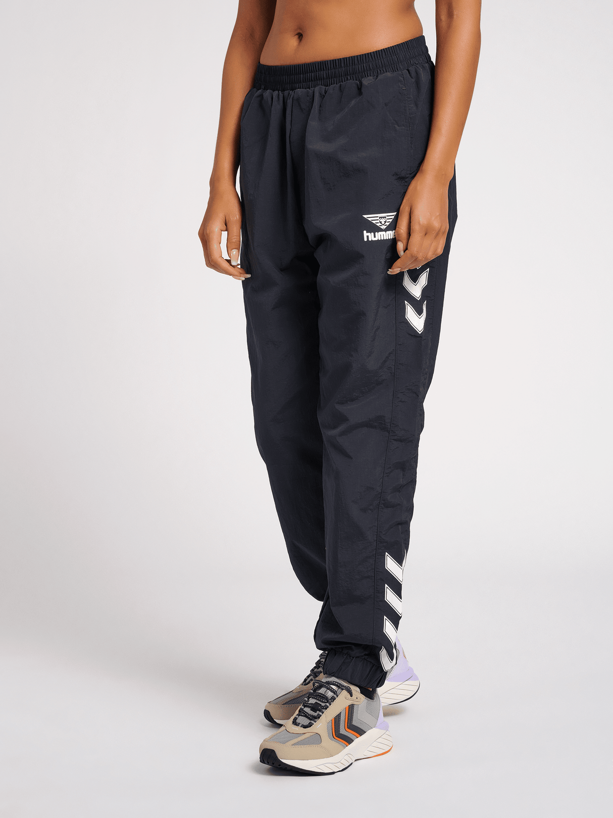 hummel Unisex Nikki Pants-6