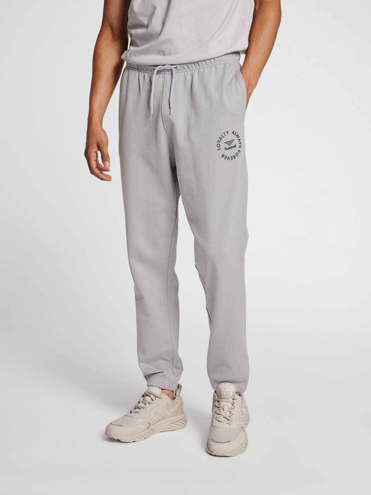 hummel Unisex Legacy Loyalty Sweatpants-4