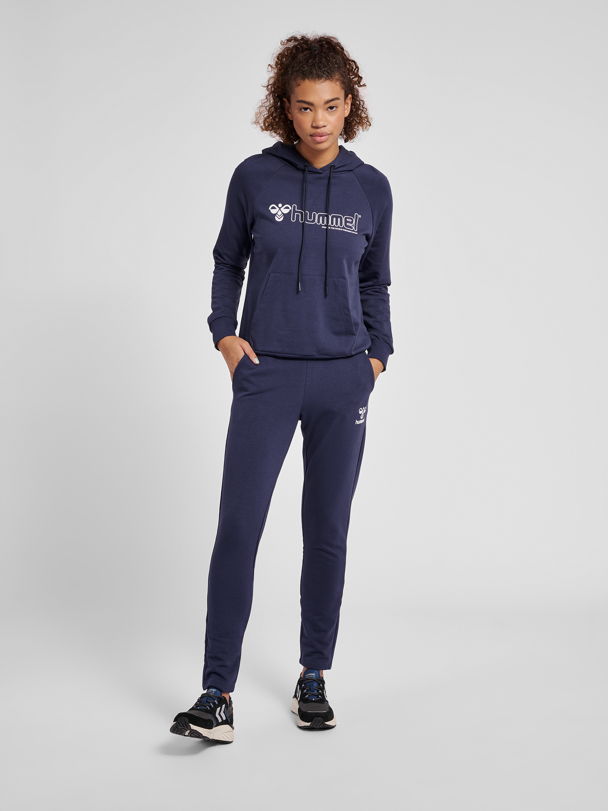 hummel Women's Noni 2.0 Hoodie-4