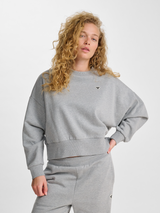 hummel Women's Boxy Crewneck Bee-5