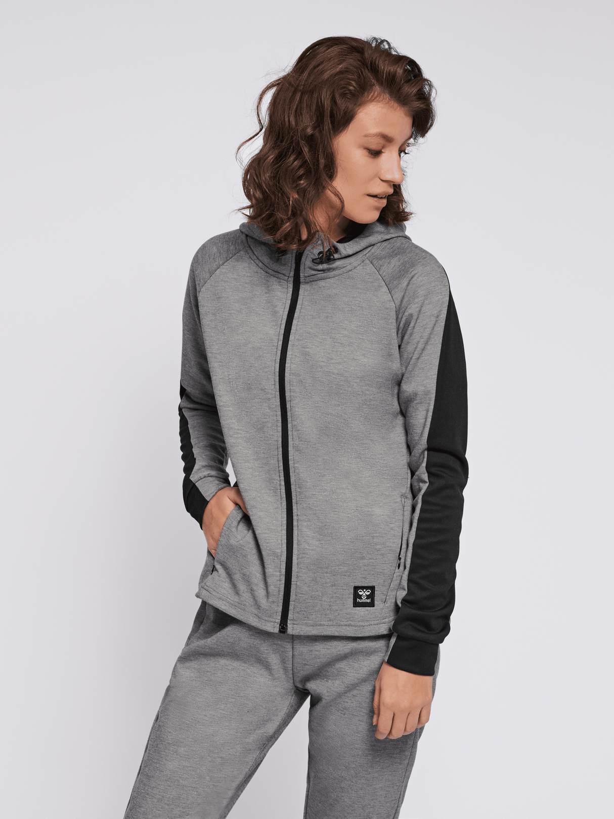 hummel Women's Essi Zip Hoodie-6