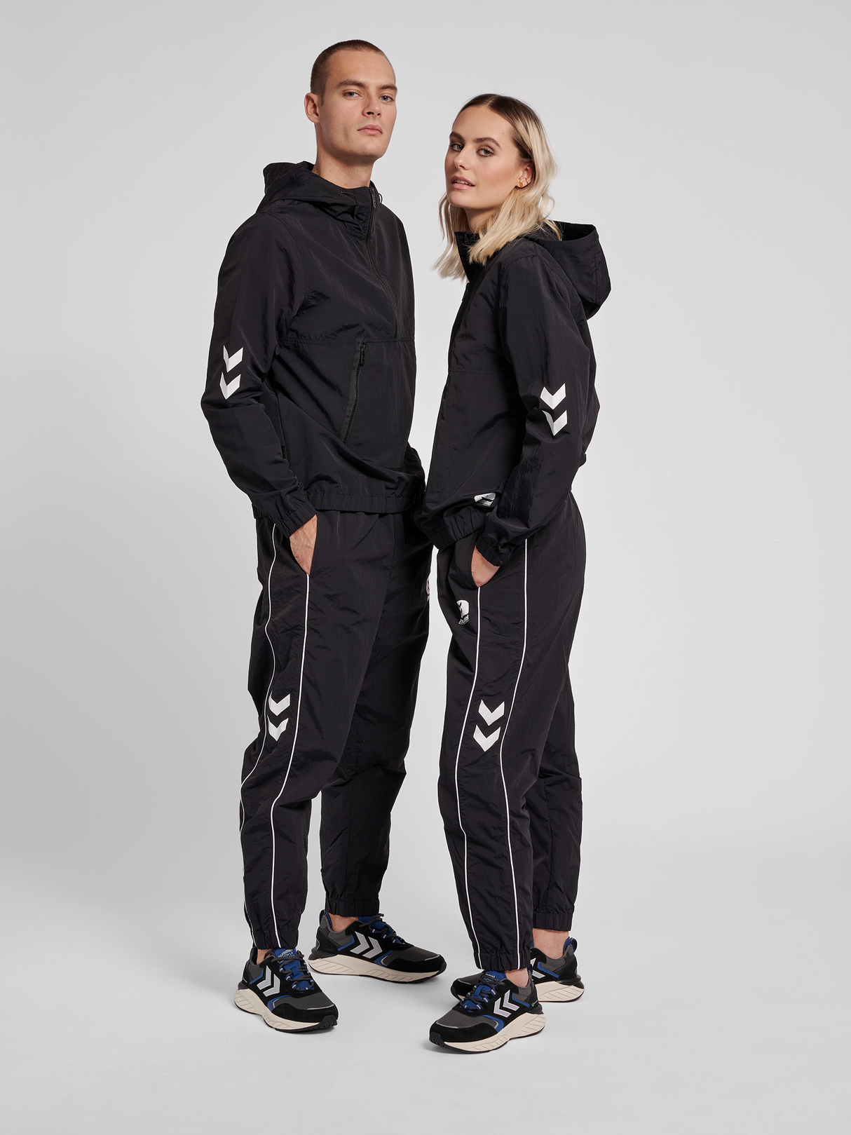 hummel Unisex Legacy Walter Woven Regular Pants-5