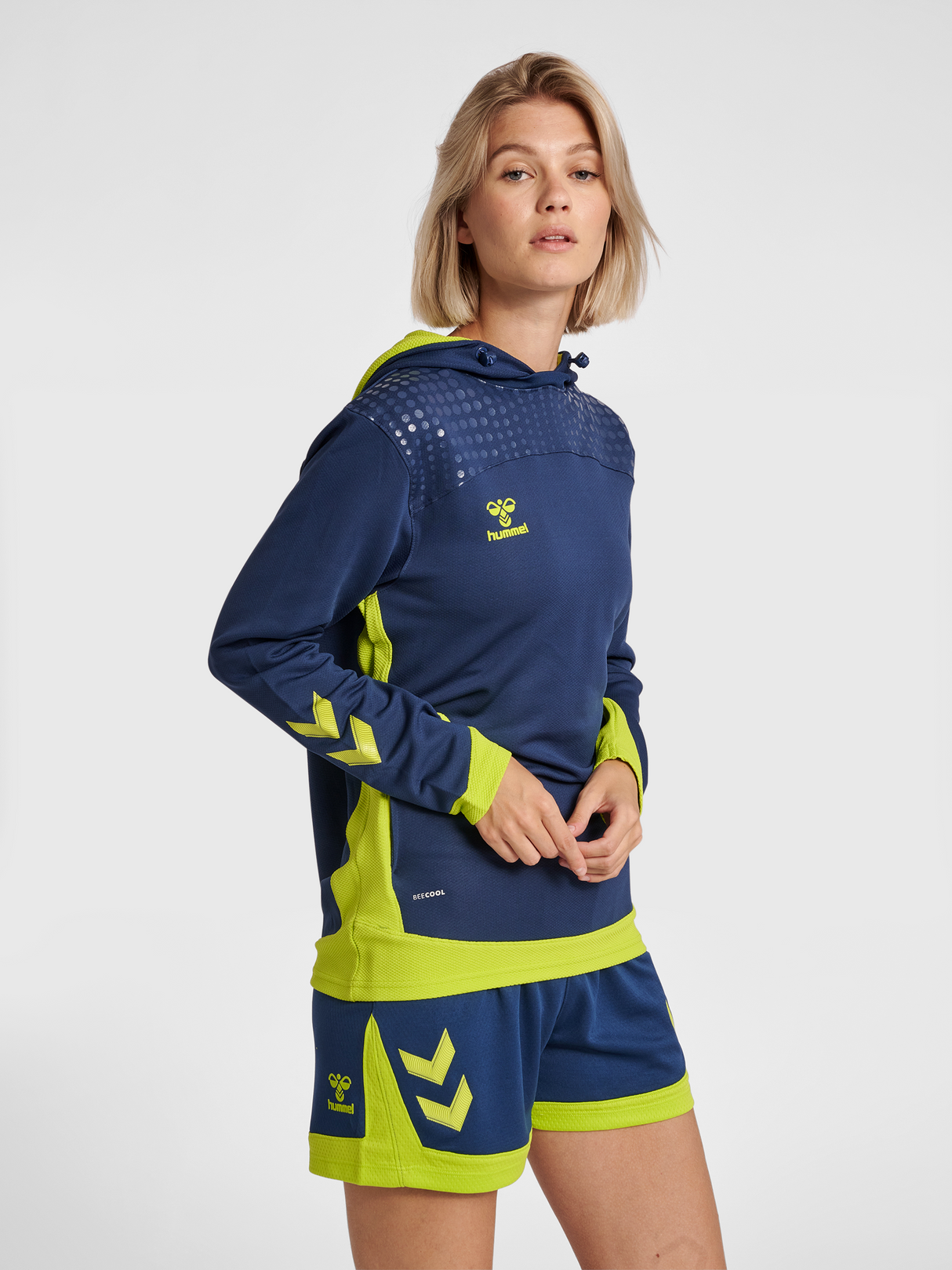 hummel Women's Lead Poly Hoodie-5