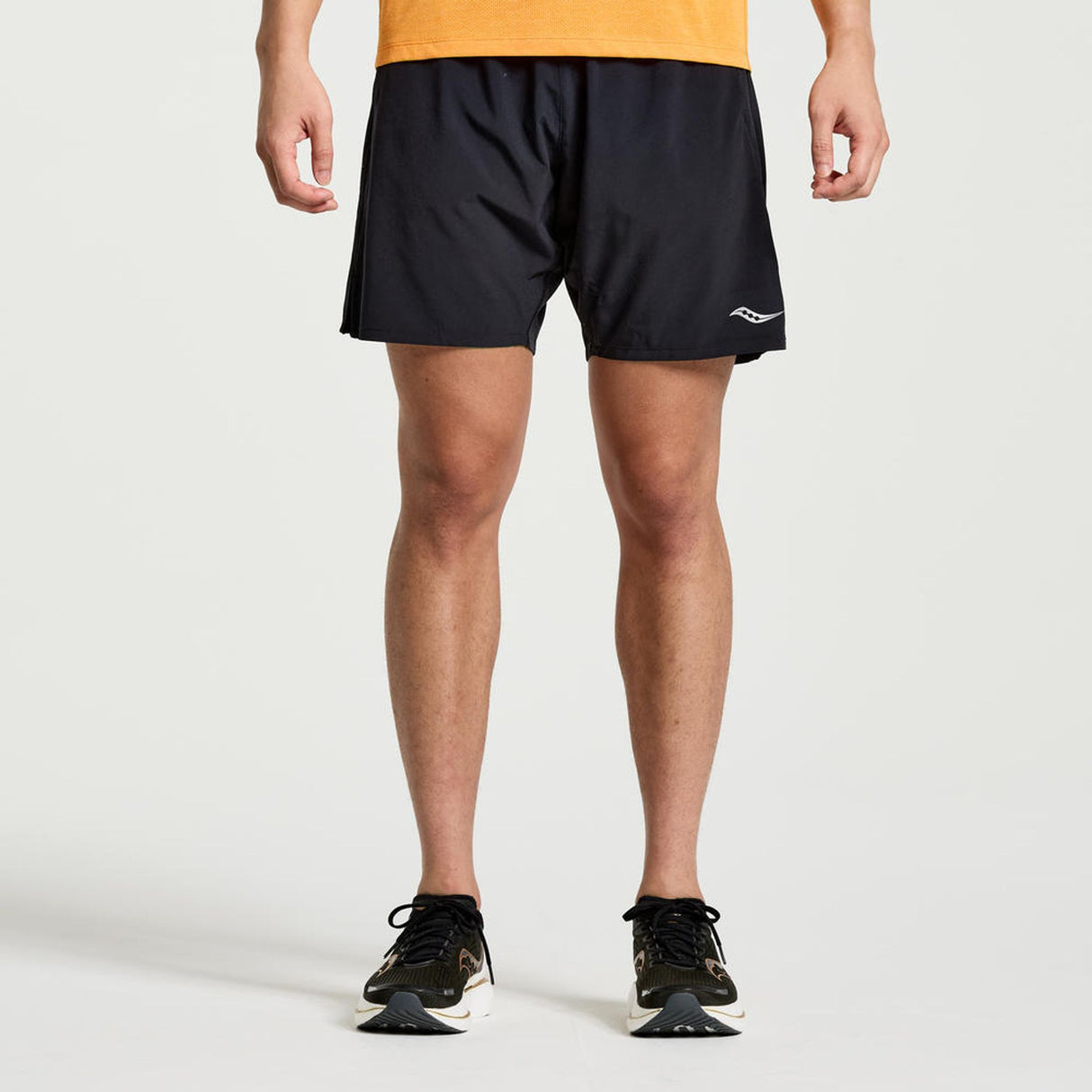 Saucony Men's Outpace 7" Shorts
