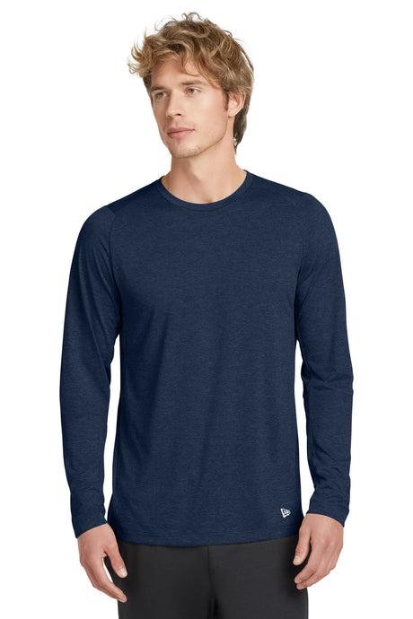 New Era Men's    Series Performance Long Sleeve Crew Tee