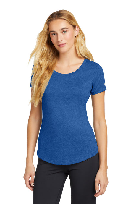 New Era Women's    Series Performance Scoop Tee