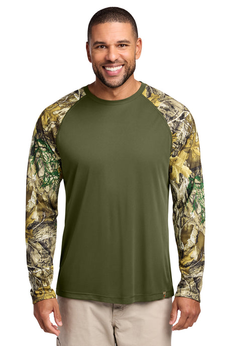 Russell Outdoors Men's   Realtree   Colorblock Performance Long Sleeve Tee RU151LS