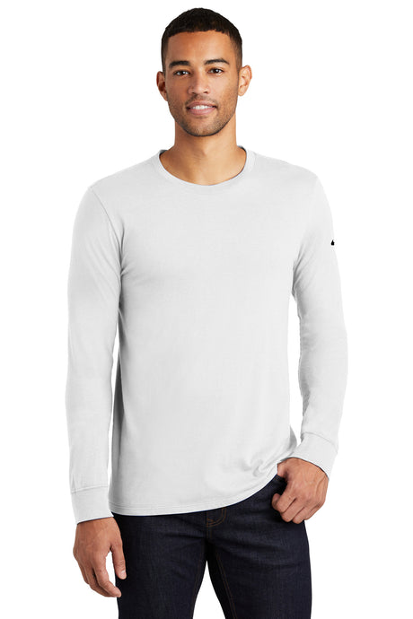 Nike Men's Core Cotton Long Sleeve Tee