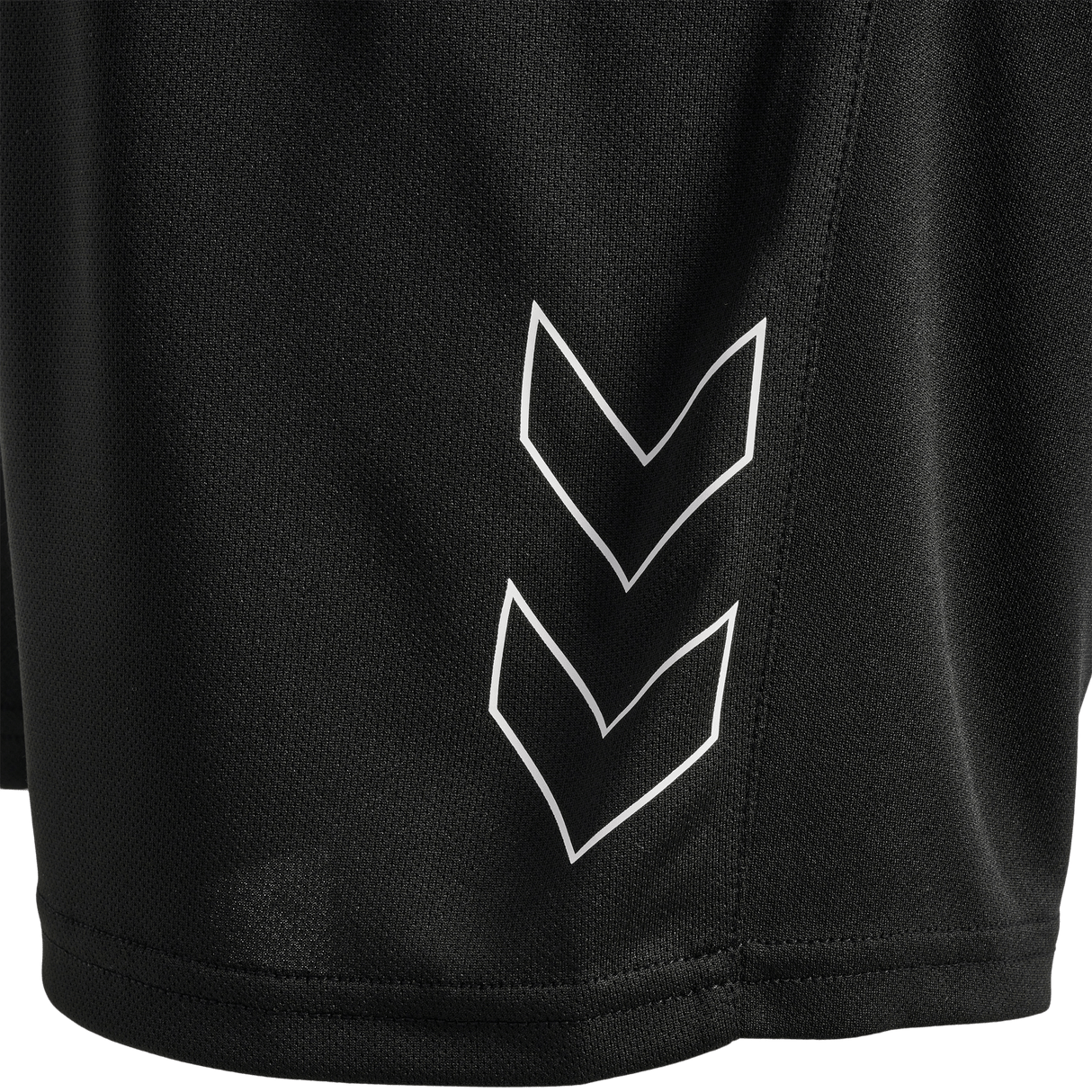 hummel Men's Training Essentials Flex Mesh Shorts-3