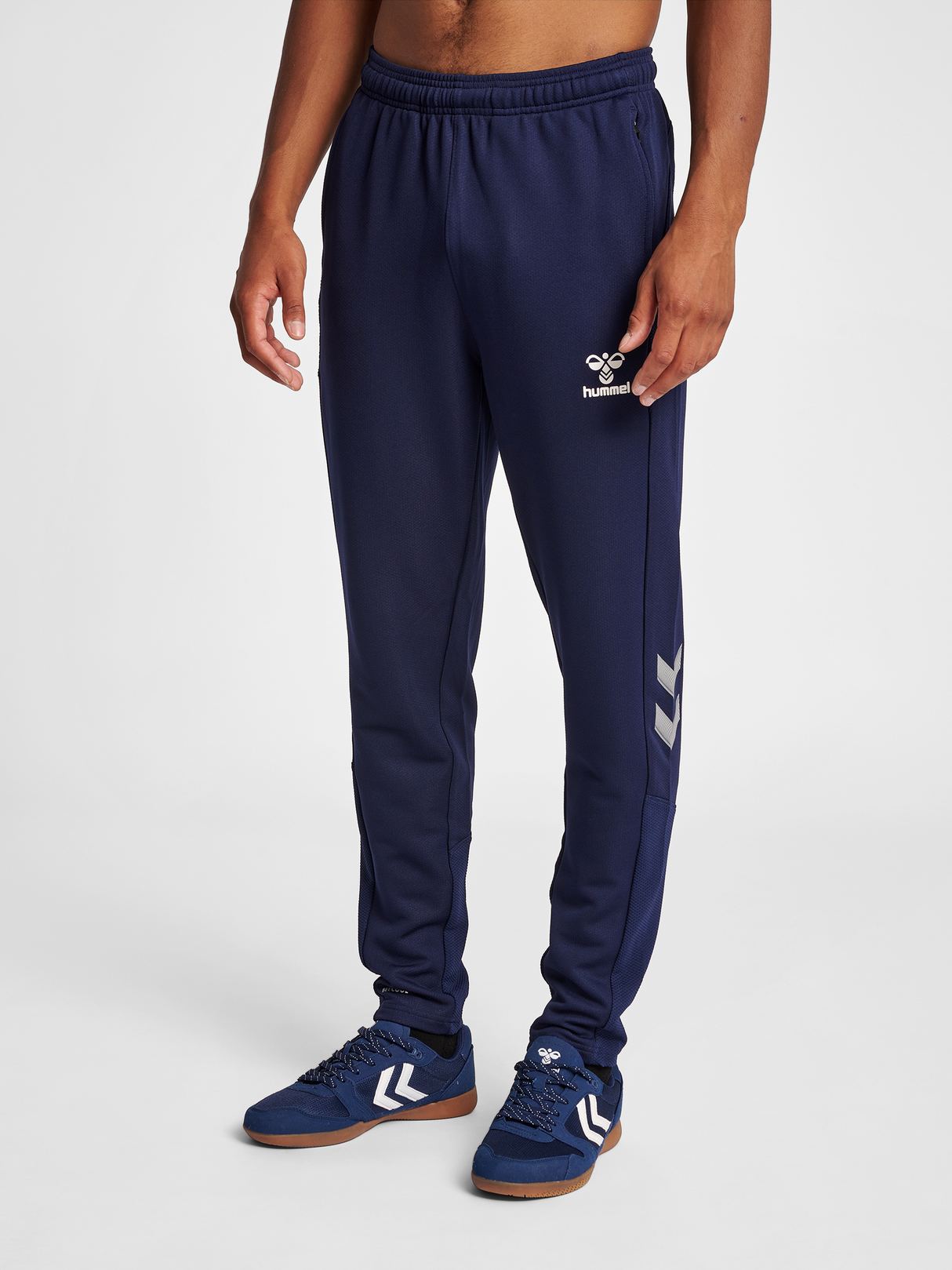 hummel Men's Lead Soccer Pants-5