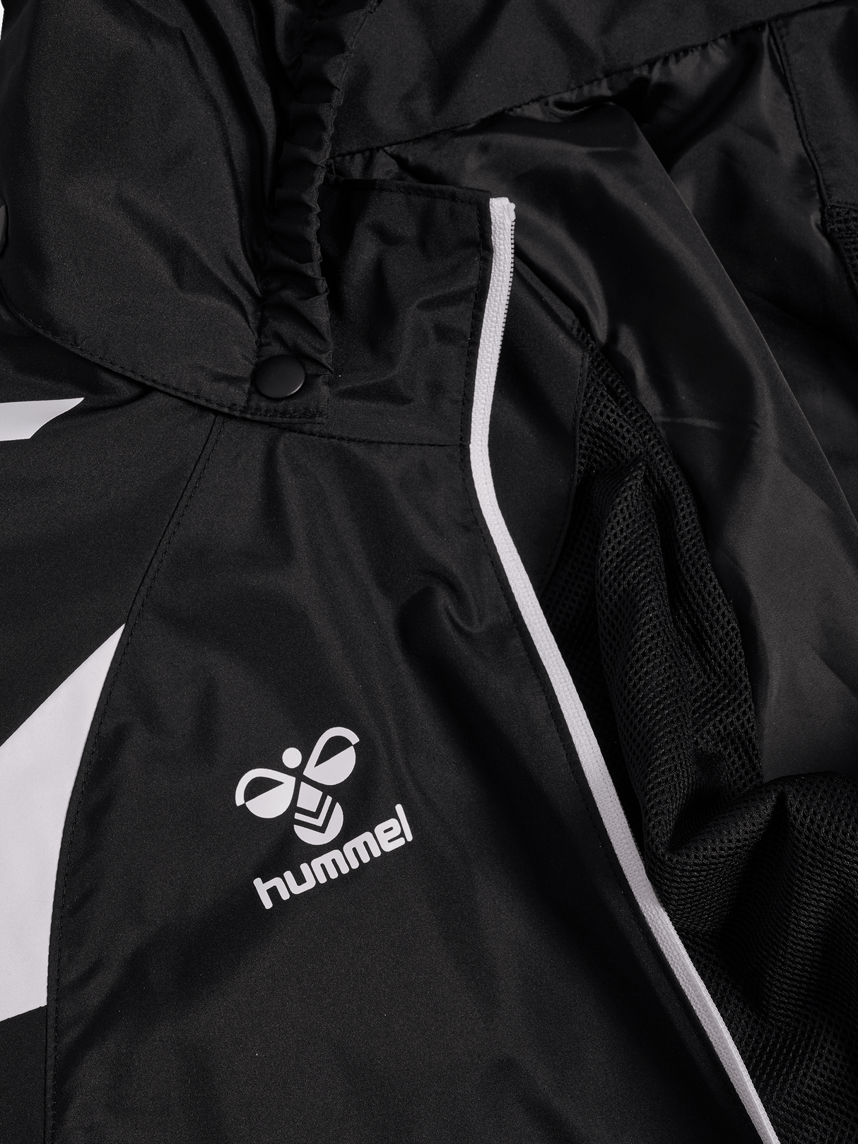 hummel Youth Core 2.0 All-Weather Jacket-3