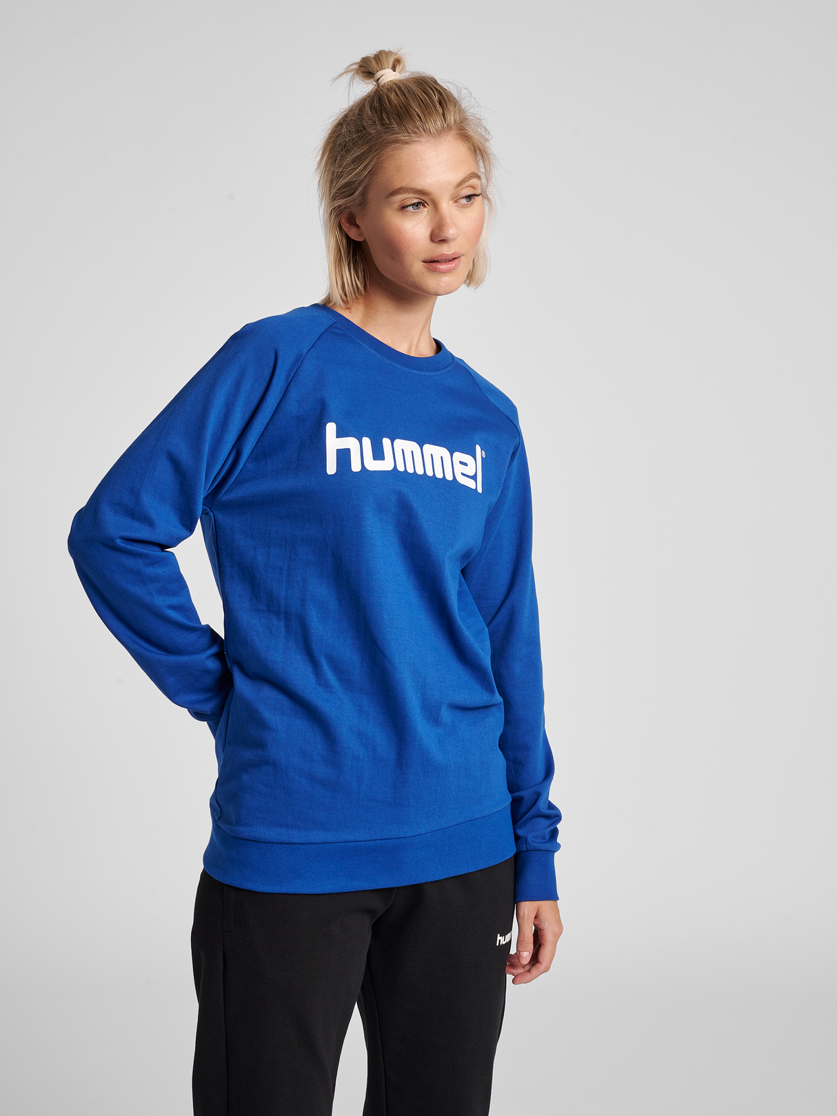 hummel Women's Go Cotton Logo Sweatshirt-5
