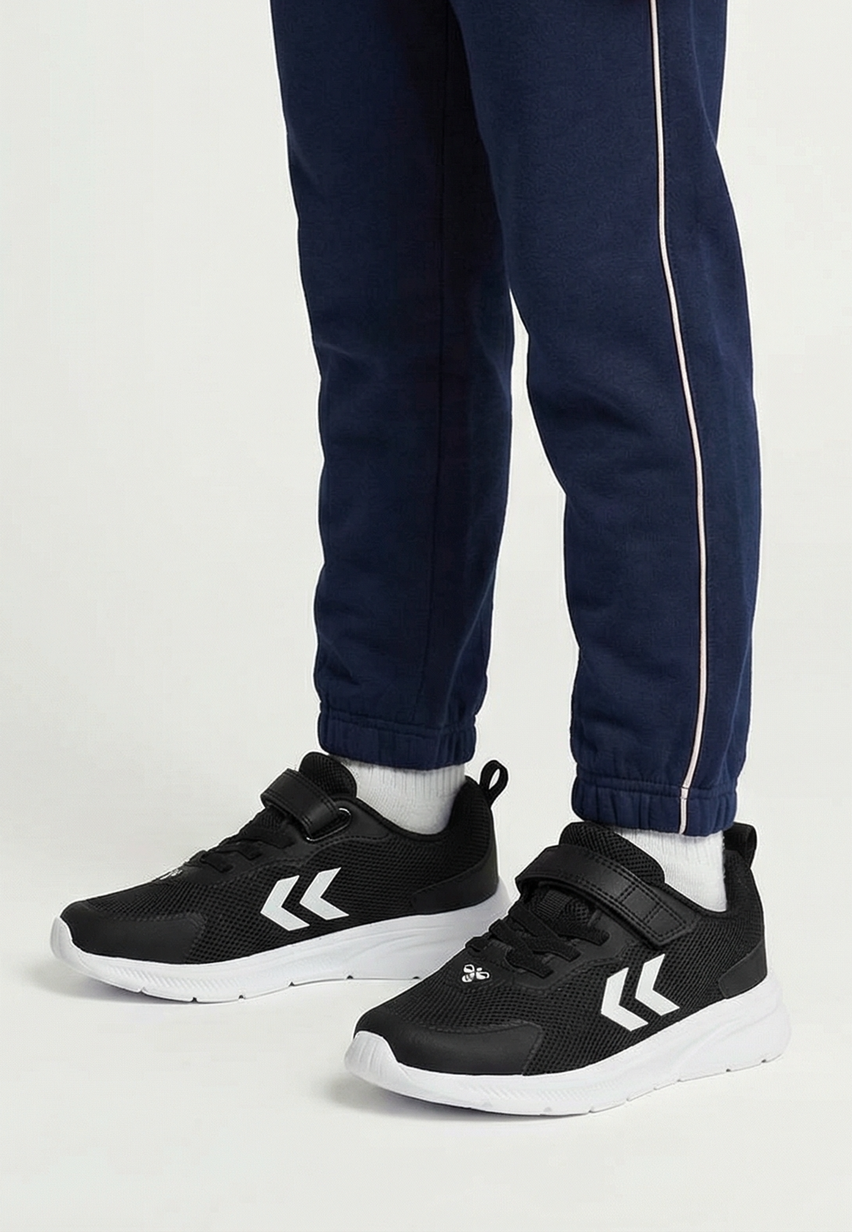 hummel Youth Actus Tr Breathable Shoes-5