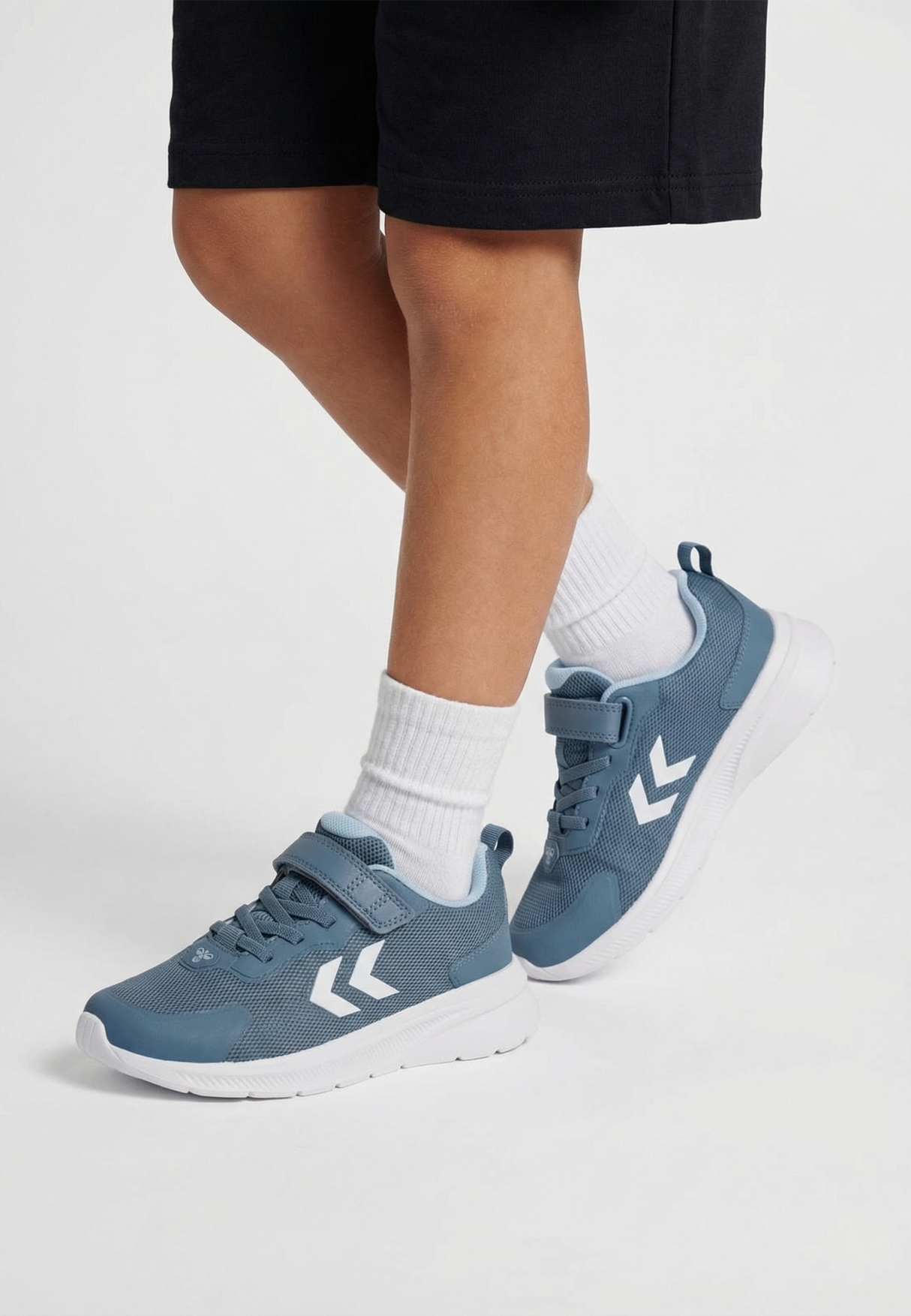 hummel Youth Actus Tr Breathable Shoes-5