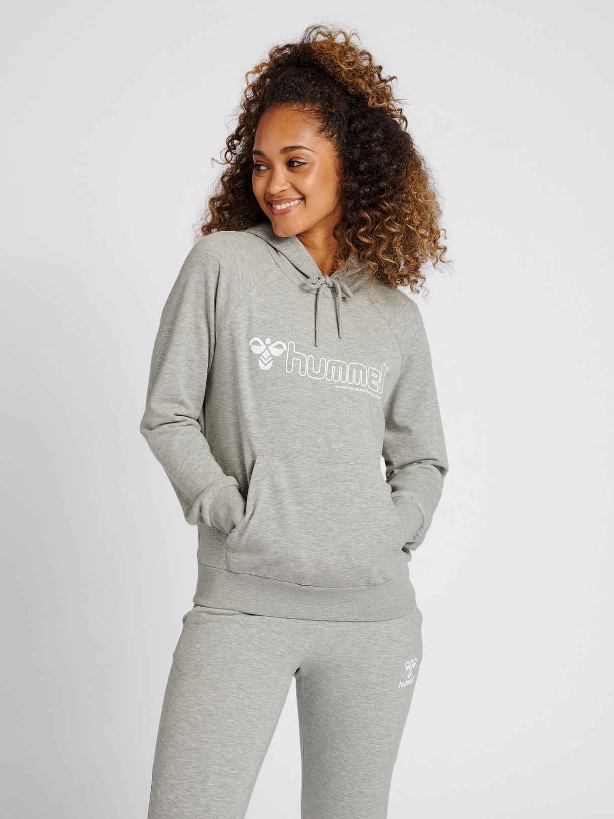hummel Women's Noni 2.0 Hoodie-5