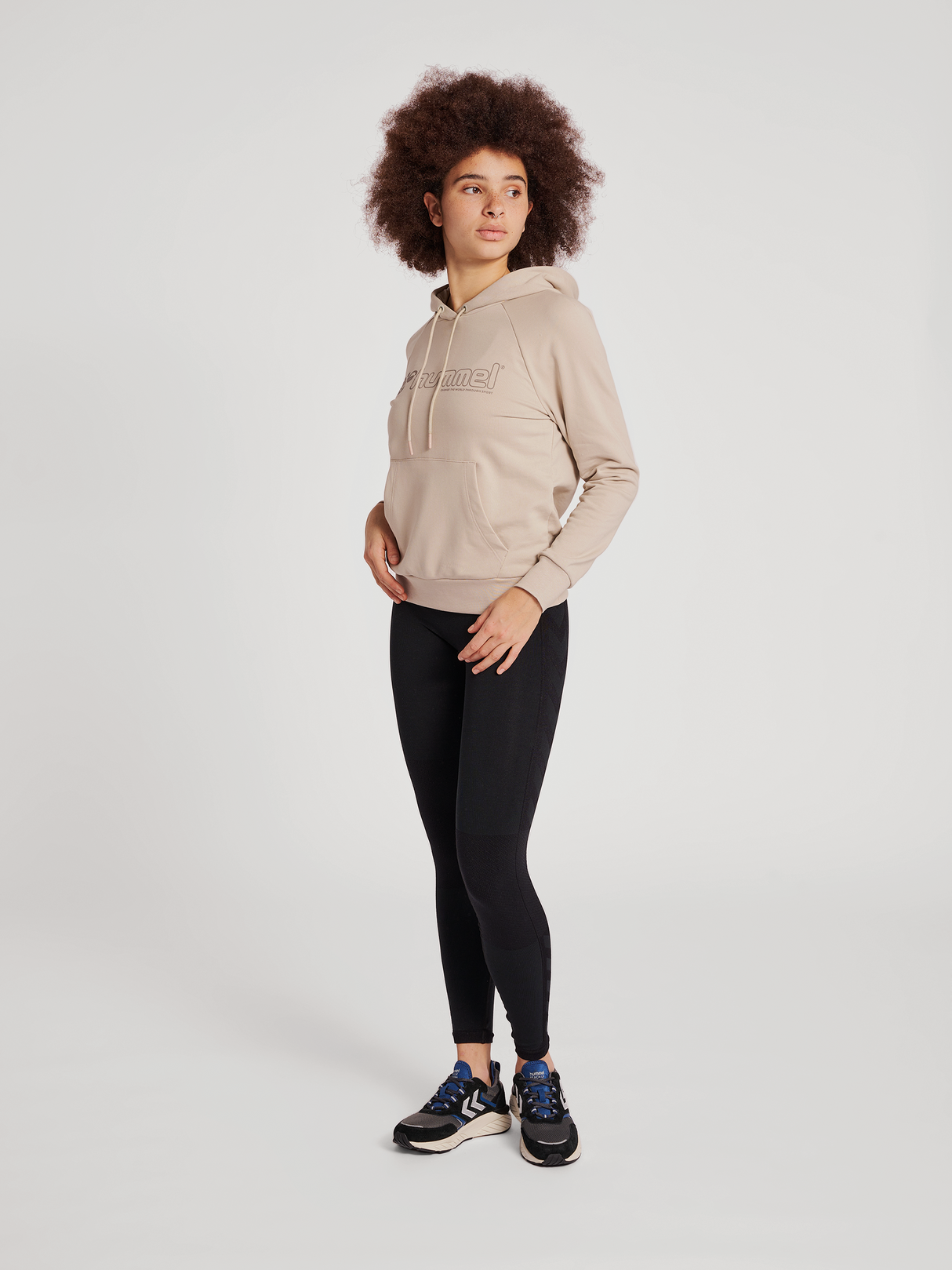 hummel Women's Noni 2.0 Hoodie-4