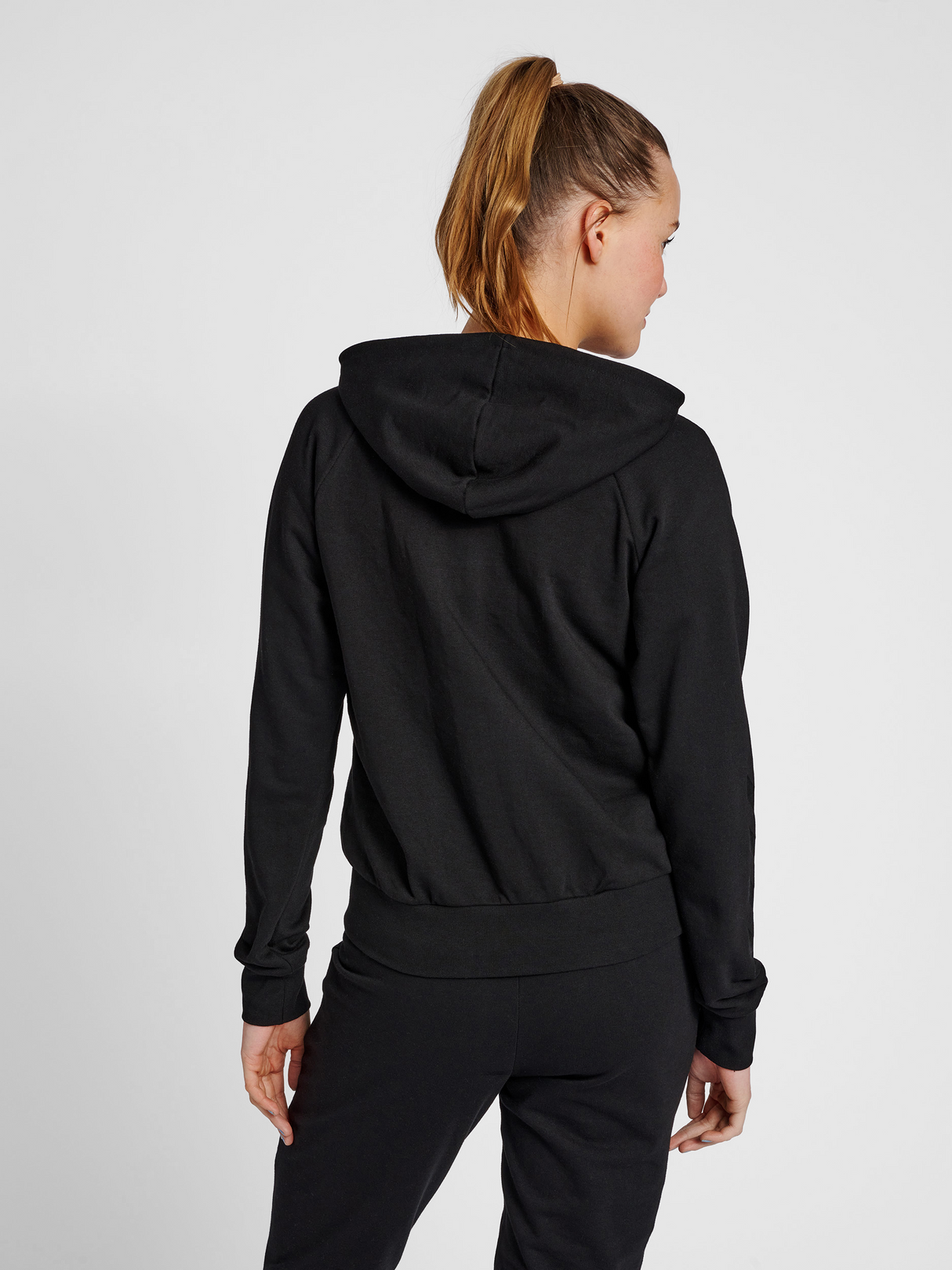 hummel Women's Noni 2.0 Zip Hoodie-2
