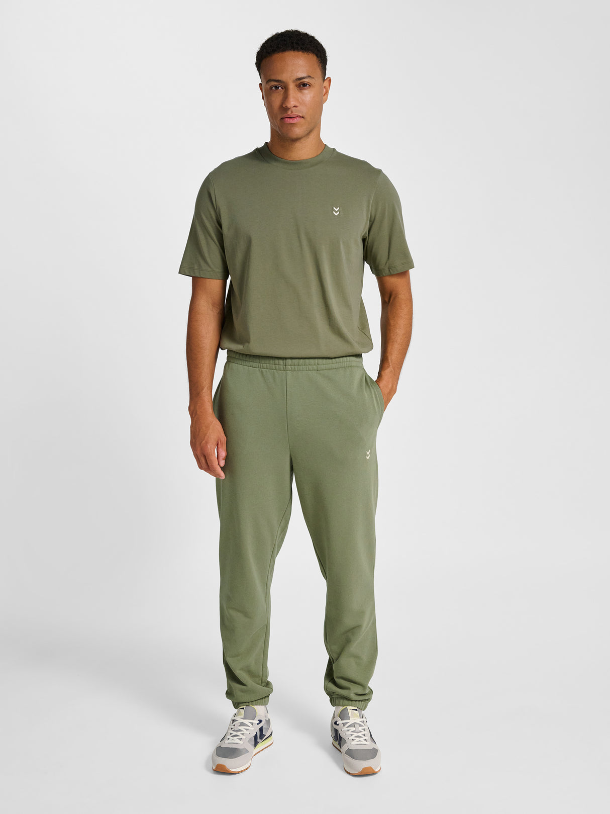 hummel Men's Pulse Sweatpants-6