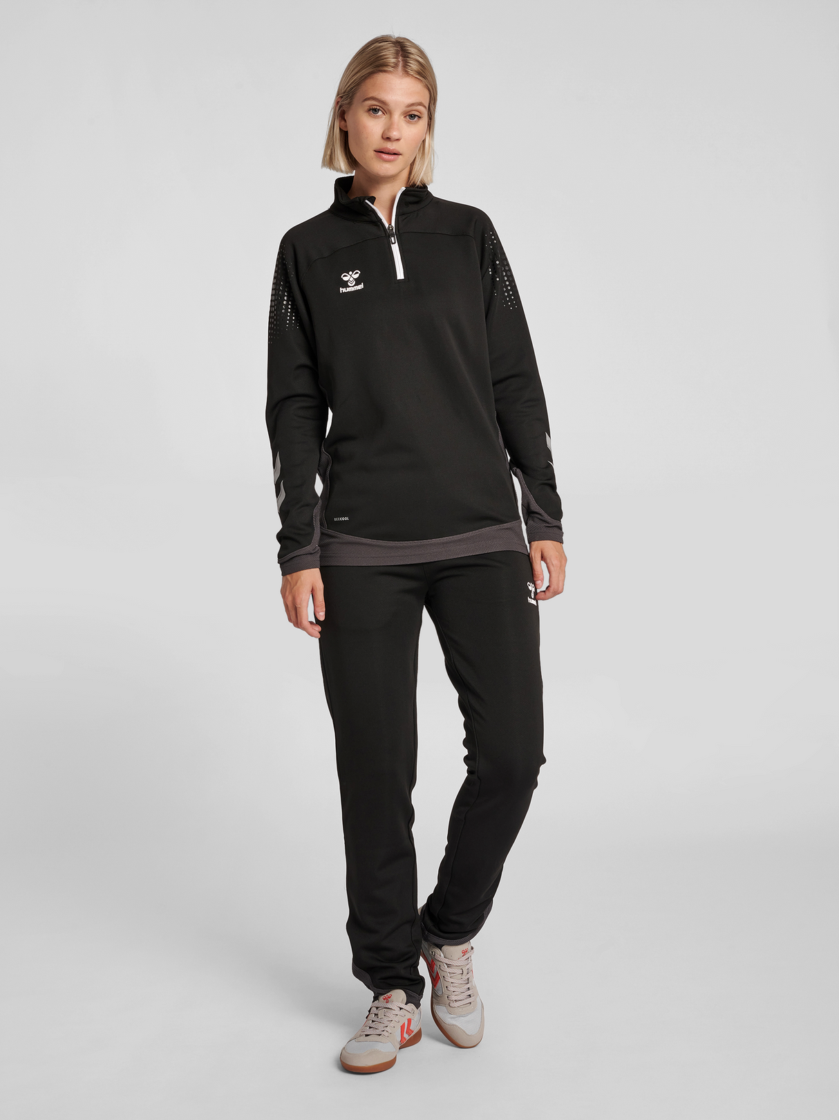 hummel Women's Lead Half Zip-4