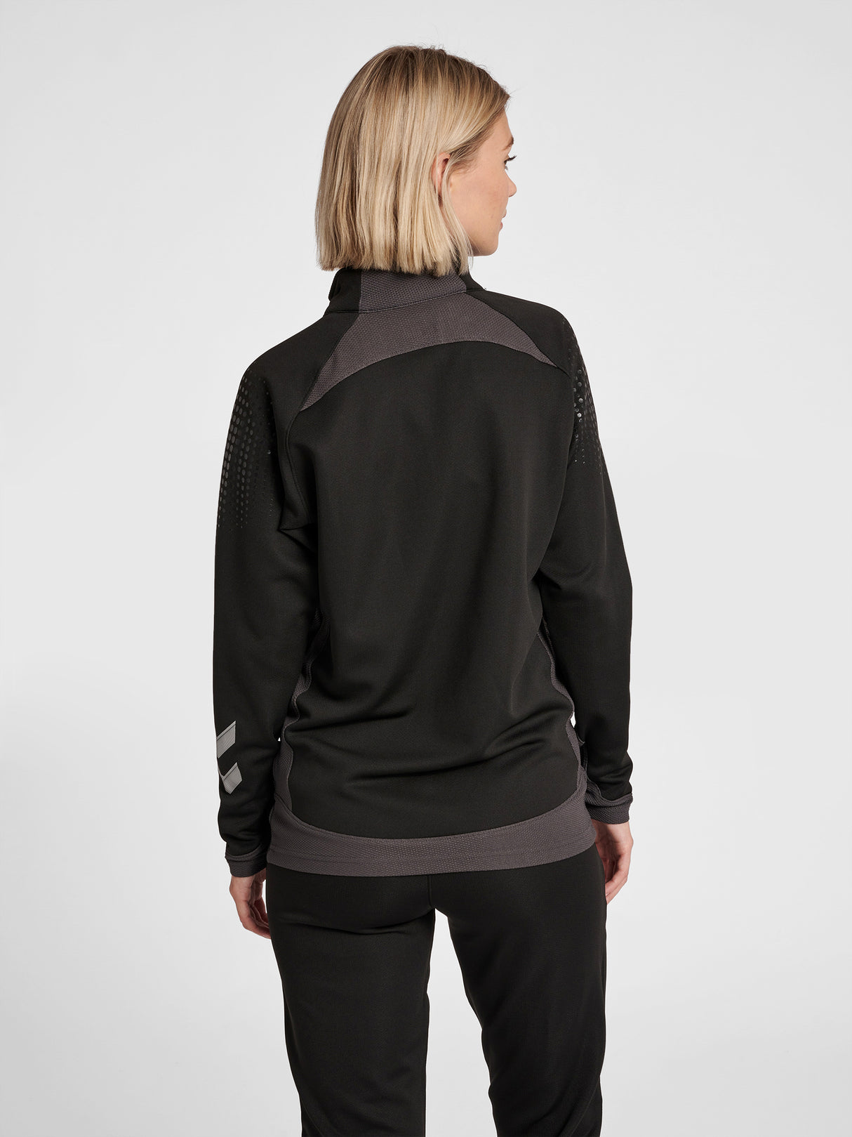 hummel Women's Lead Half Zip-6