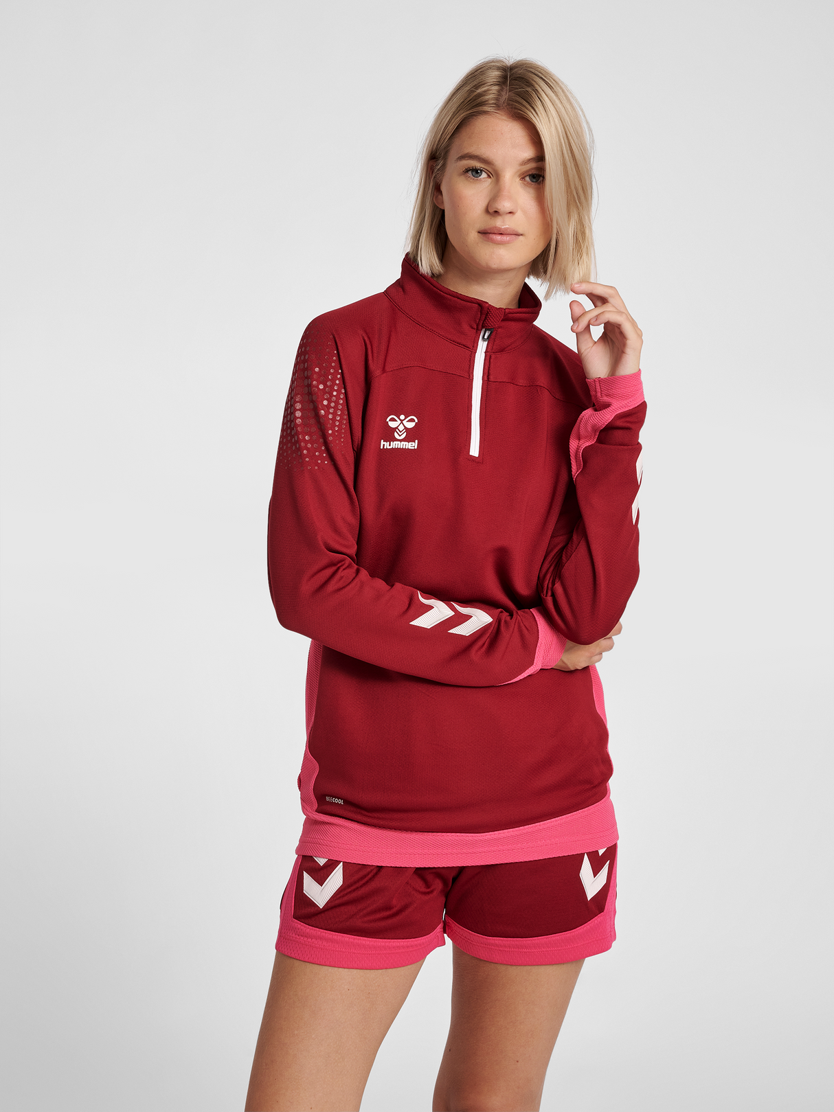 hummel Women's Lead Half Zip-5