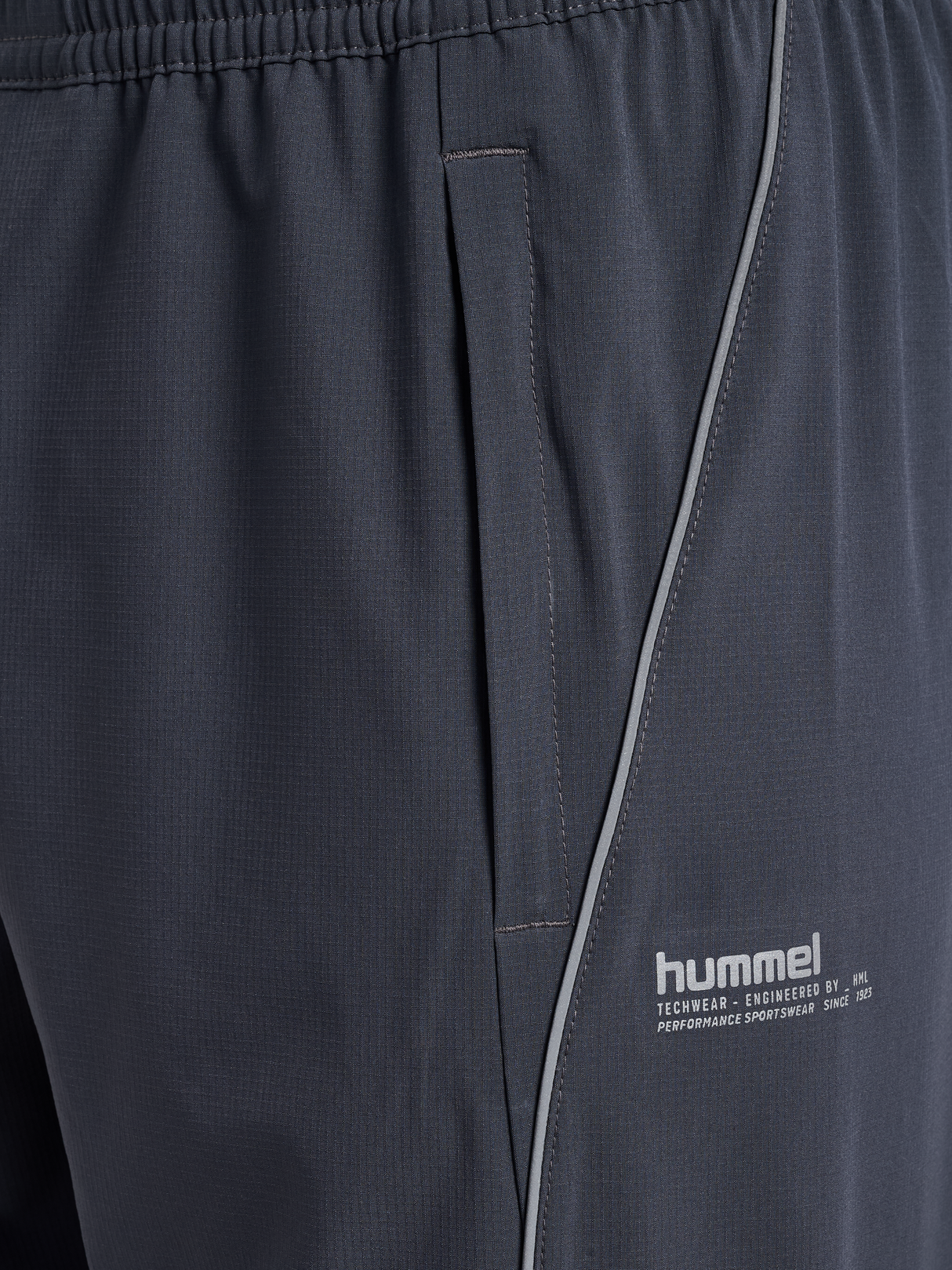 hummel Men's Pulse Woven Pants-3