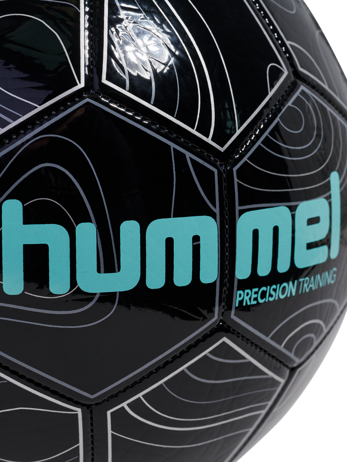 hummel Blaze 2.0 Training Soccer Ball-2