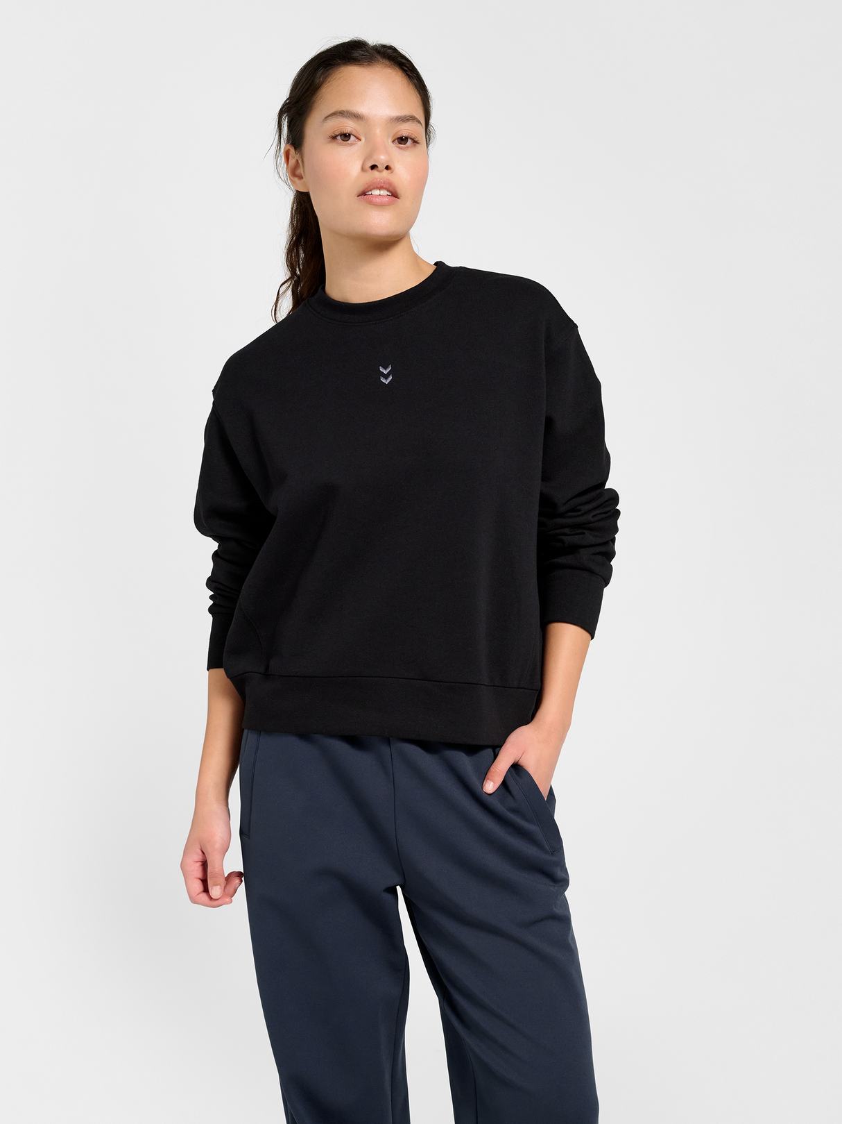 hummel Women's Foundation Sweatshirt-6